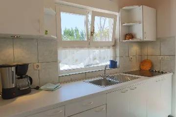 Apartment in Šilo for Up to 3 Guests