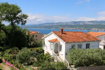 Apartment in Šilo for Up to 3 Guests