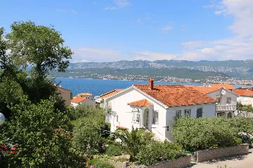 Apartment in Šilo for up to 4 Guests