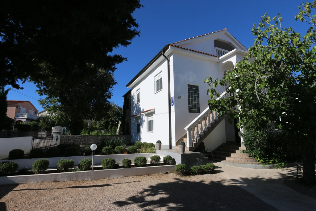 Apartment in Šilo for up to 5 Guests