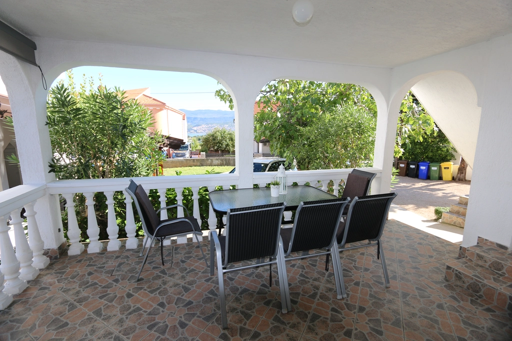Apartment in Šilo for up to 5 Guests