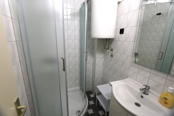 Apartment in Šilo for up to 5 Guests