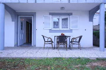 Apartment in Šilo for Up to 4 Guests