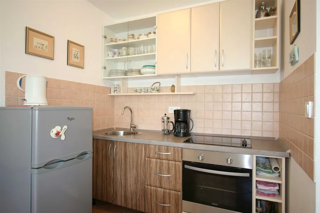 Šilo 2-Bedroom Apartment with 10 m² Terrace