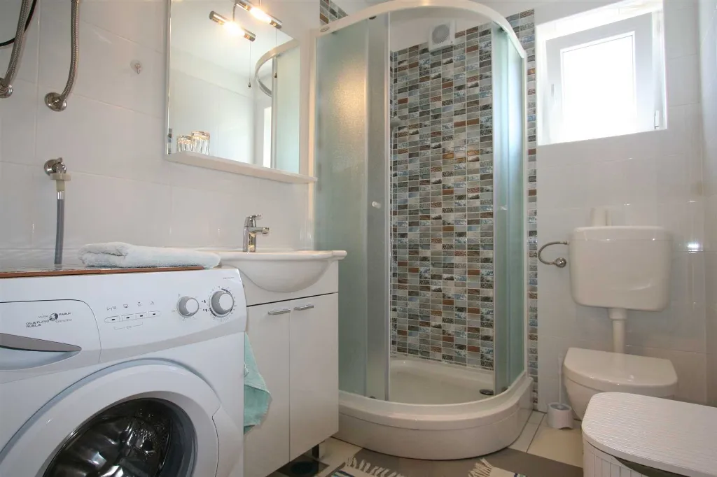 Šilo 2-Bedroom Apartment with 10 m² Terrace