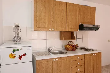 Apartment in Dobrinj (Soline) for up to 4