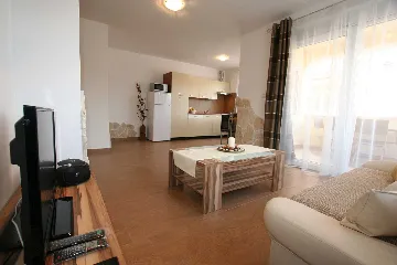 Apartment in Klimno for up to 6 Guests