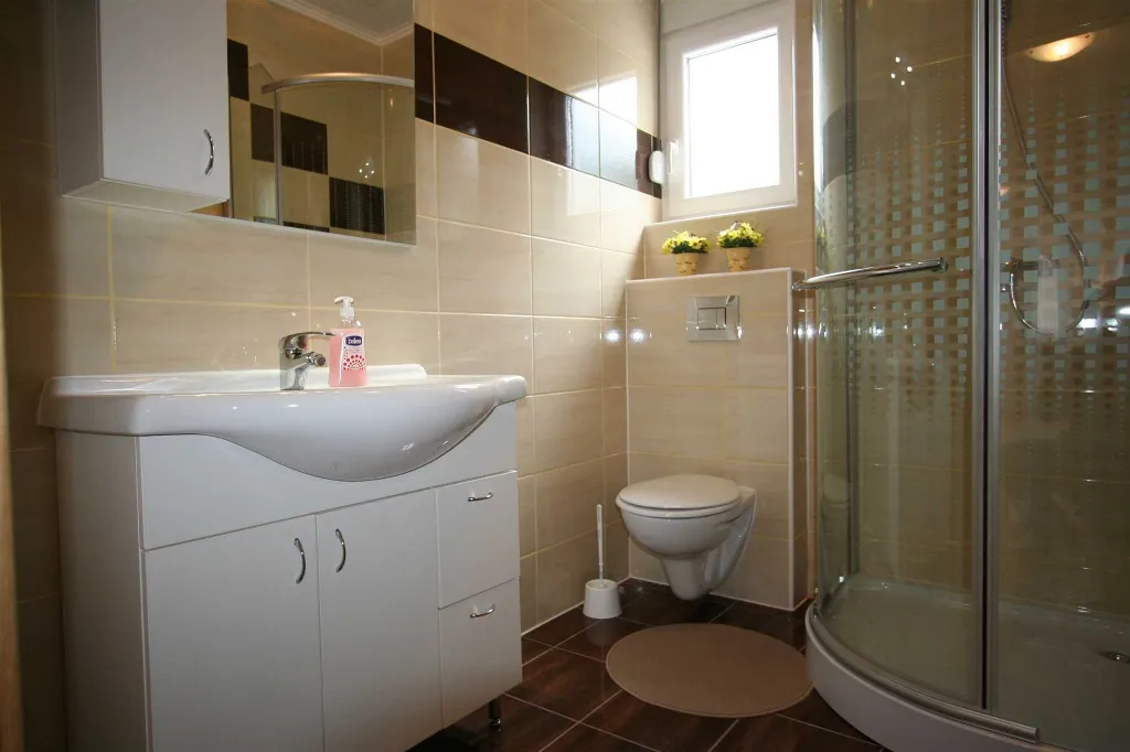 Apartment in Klimno for up to 6 Guests