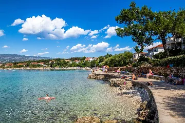 Apartment in Šilo for Up to 3 Guests