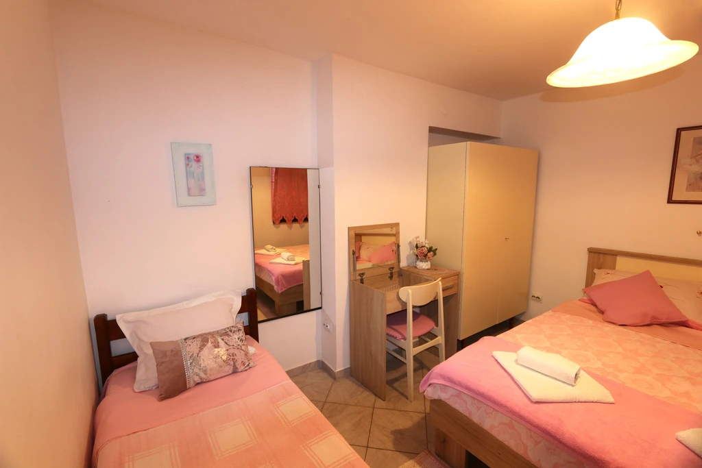 Apartment in Šilo for 2 Guests