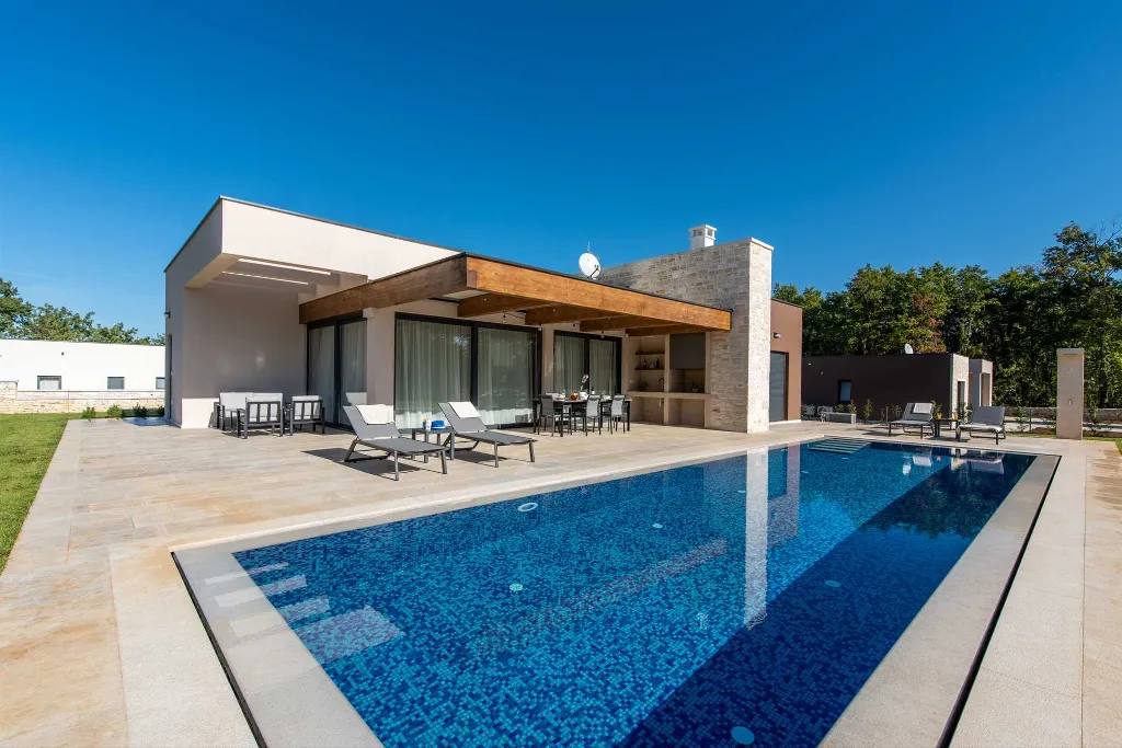 Sveti Petar u šumi Villa for 4 with Pool