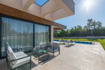 Sveti Petar u šumi Villa for 4 with Pool