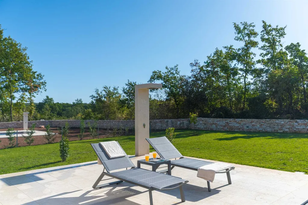 Sveti Petar u šumi Villa for 4 with Pool