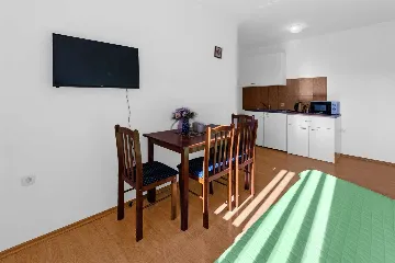 One-Bedroom Apartment in Pula for 3 Guests