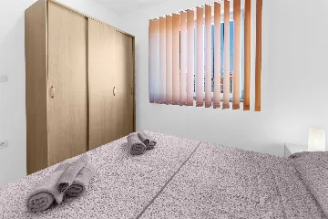 1-Bedroom Apartment in Pula for Up to 3 Guests