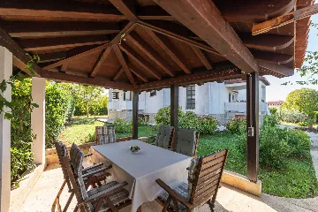 Studio Apartment in Funtana for 2 Guests