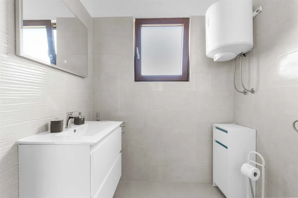Pet-Friendly Studio for up to 3 in Funtana