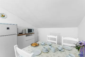 2-Bedroom Apartment in Funtana for 4 Guests