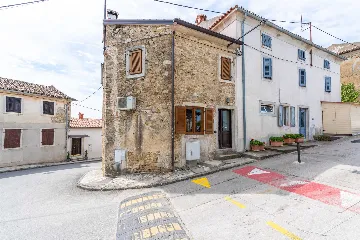 Motovun Old Town 2-Bedroom House for Up to 6