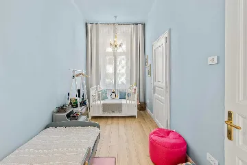 3-Bedroom Apartment in Pula for Up to 5
