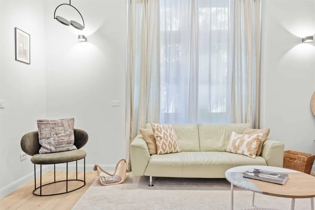 3-Bedroom Apartment in Pula for Up to 5