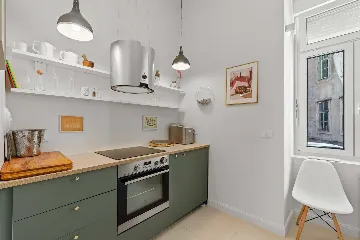 3-Bedroom Apartment in Pula for Up to 5