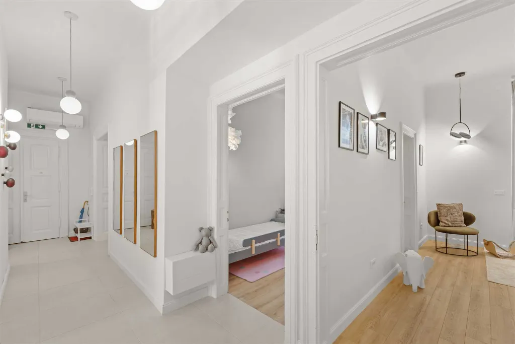3-Bedroom Apartment in Pula for Up to 5