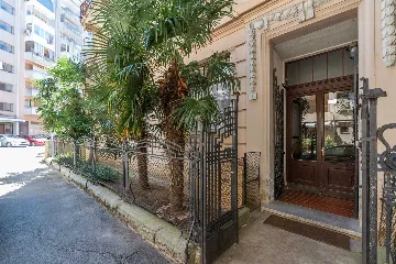 3-Bedroom Apartment in Pula for Up to 5