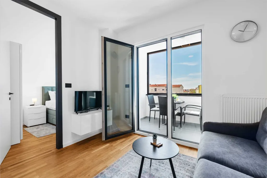 One-Bedroom Apartment in Pula for Up to 3 Guests