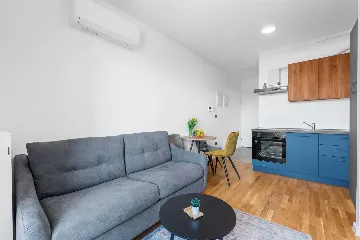 One-Bedroom Apartment in Pula for Up to 3 Guests