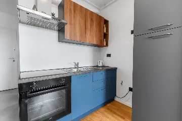 One-Bedroom Apartment in Pula for Up to 3 Guests