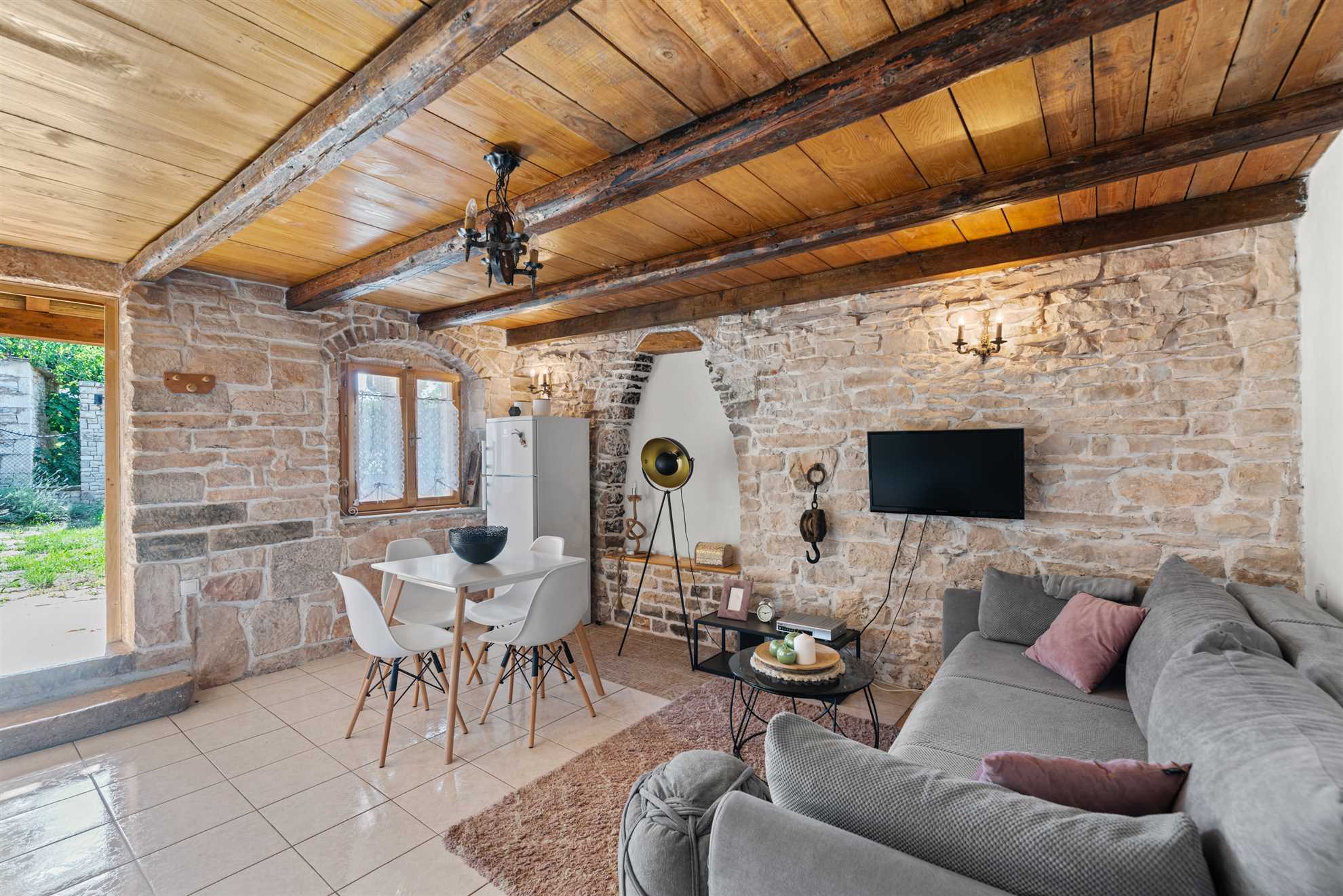 Image of CASA VECCHIA