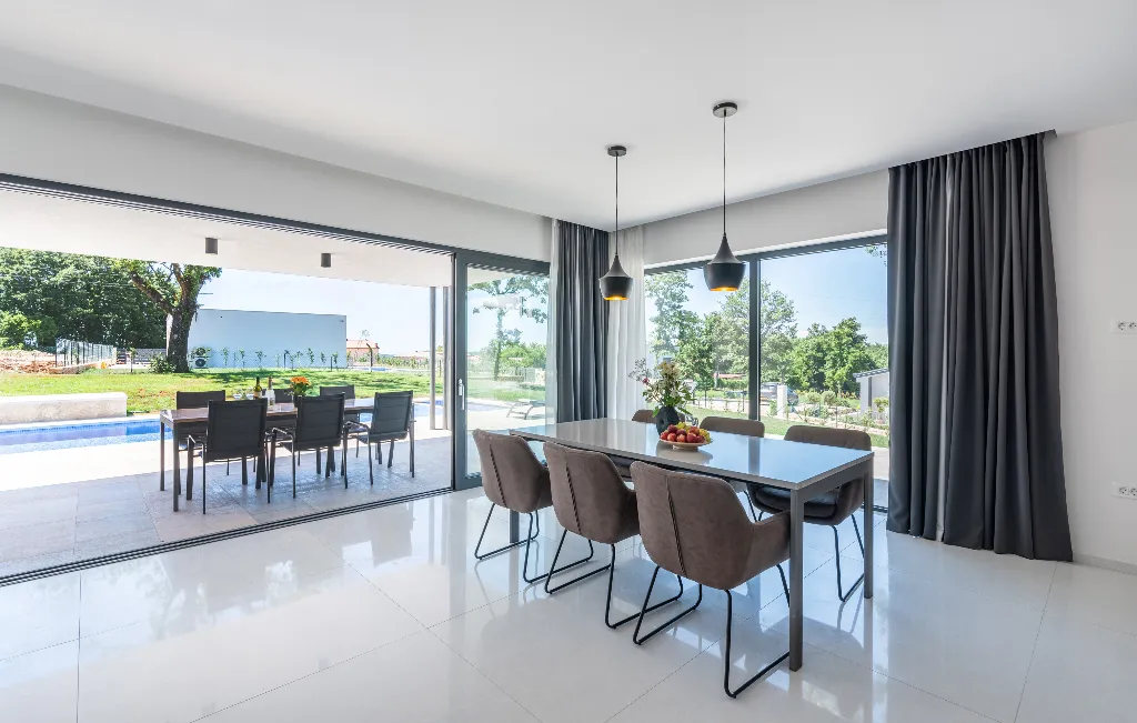2-Bedroom Villa in Sveti Petar u Šumi (Up to 6)