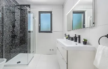 2-Bedroom Villa in Sveti Petar u Šumi (Up to 6)