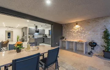 2-Bedroom Villa in Sveti Petar u Šumi (Up to 6)