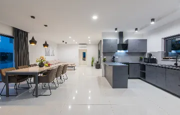 2-Bedroom Villa in Sveti Petar u Šumi (Up to 6)