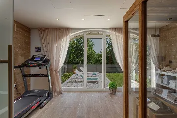 3-Bedroom Villa in Tar, Croatia for Up to 6 Guests
