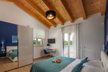 3-Bedroom Villa in Tar, Croatia for Up to 6 Guests