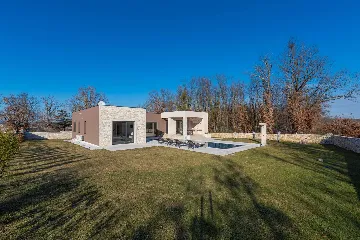 Villa in Sveti Petar u Šumi for up to 4 Guests