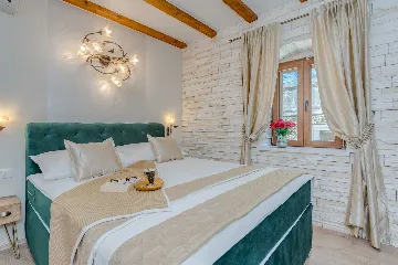 Split Studio for 2 Guests with Private Terrace