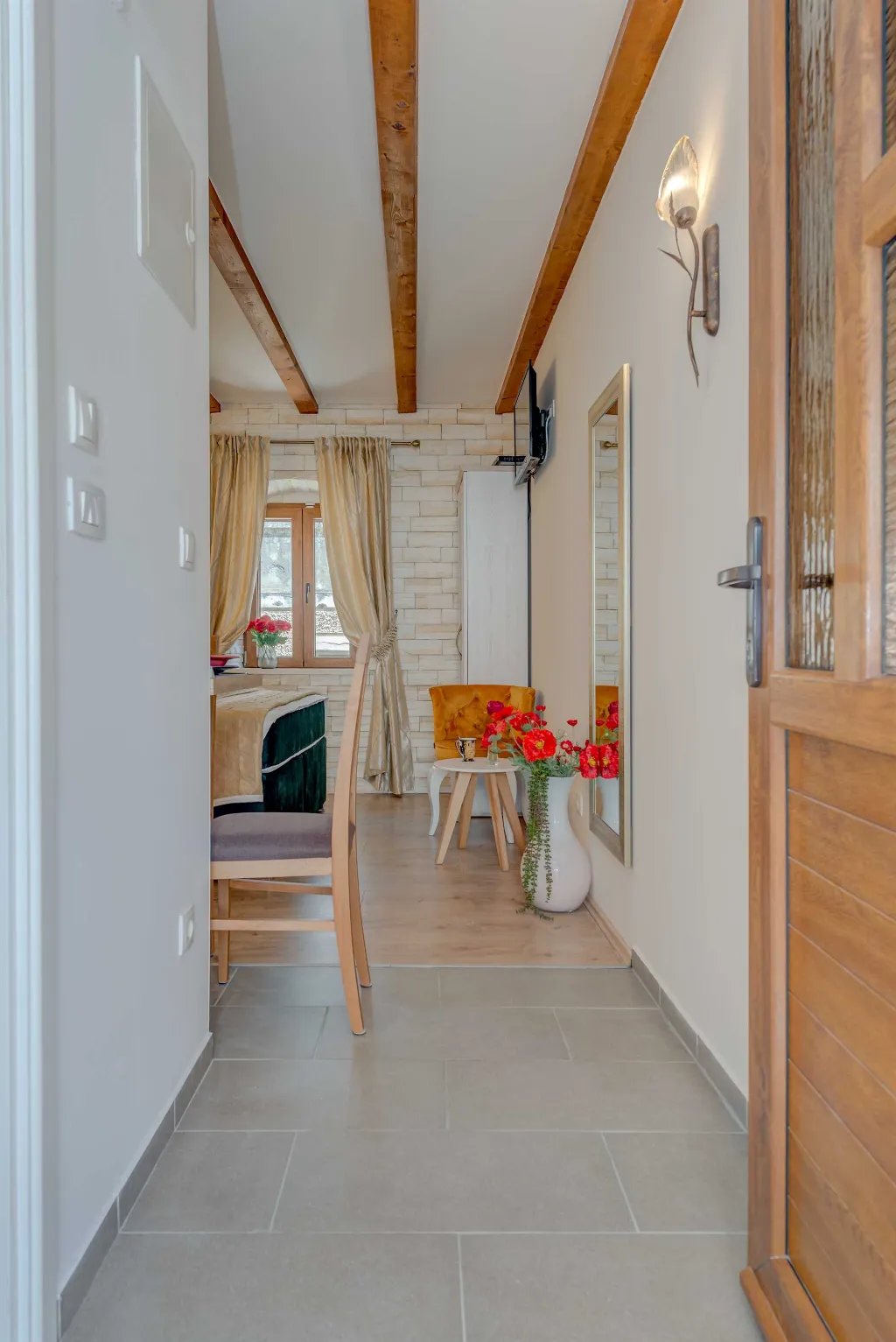Split Studio for 2 Guests with Private Terrace