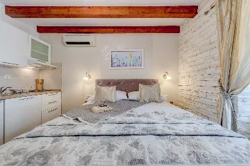 Studio in Split Old Town for 2 Guests