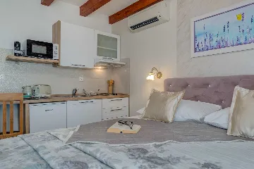 Studio in Split Old Town for 2 Guests