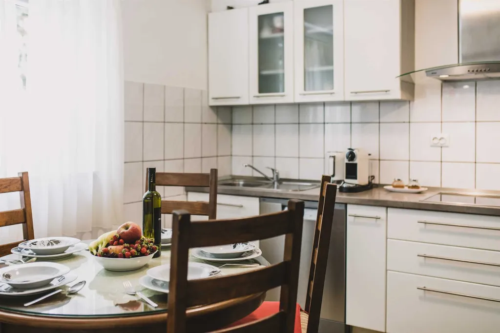 Split 3-Bedroom Apartment with Private Garden