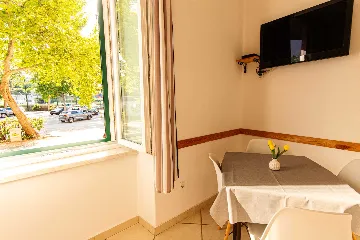 1-Bedroom Apartment in Split for Up to 3 Guests
