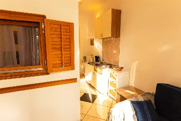 1-Bedroom Apartment in Split for Up to 3 Guests