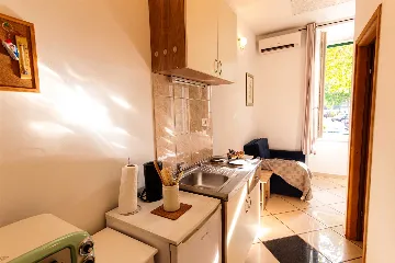 1-Bedroom Apartment in Split for Up to 3 Guests