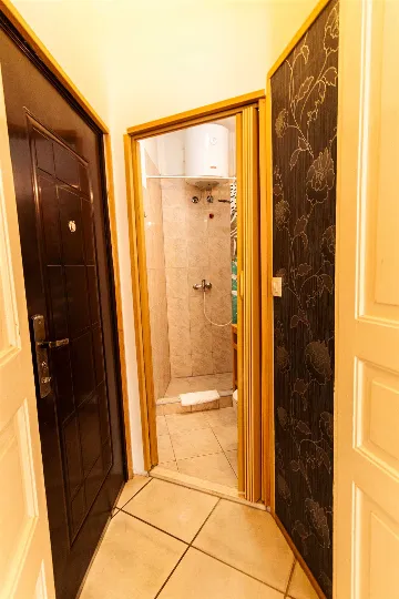 1-Bedroom Apartment in Split for Up to 3 Guests