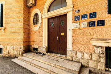 1-Bedroom Apartment in Split for Up to 3 Guests