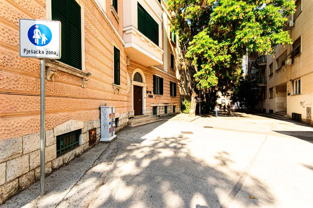 1-Bedroom Apartment in Split for Up to 3 Guests